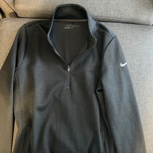 Gray Nike golf half zip pullover jacket